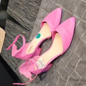 ALDO Barbie Pink shoes Size 7.5